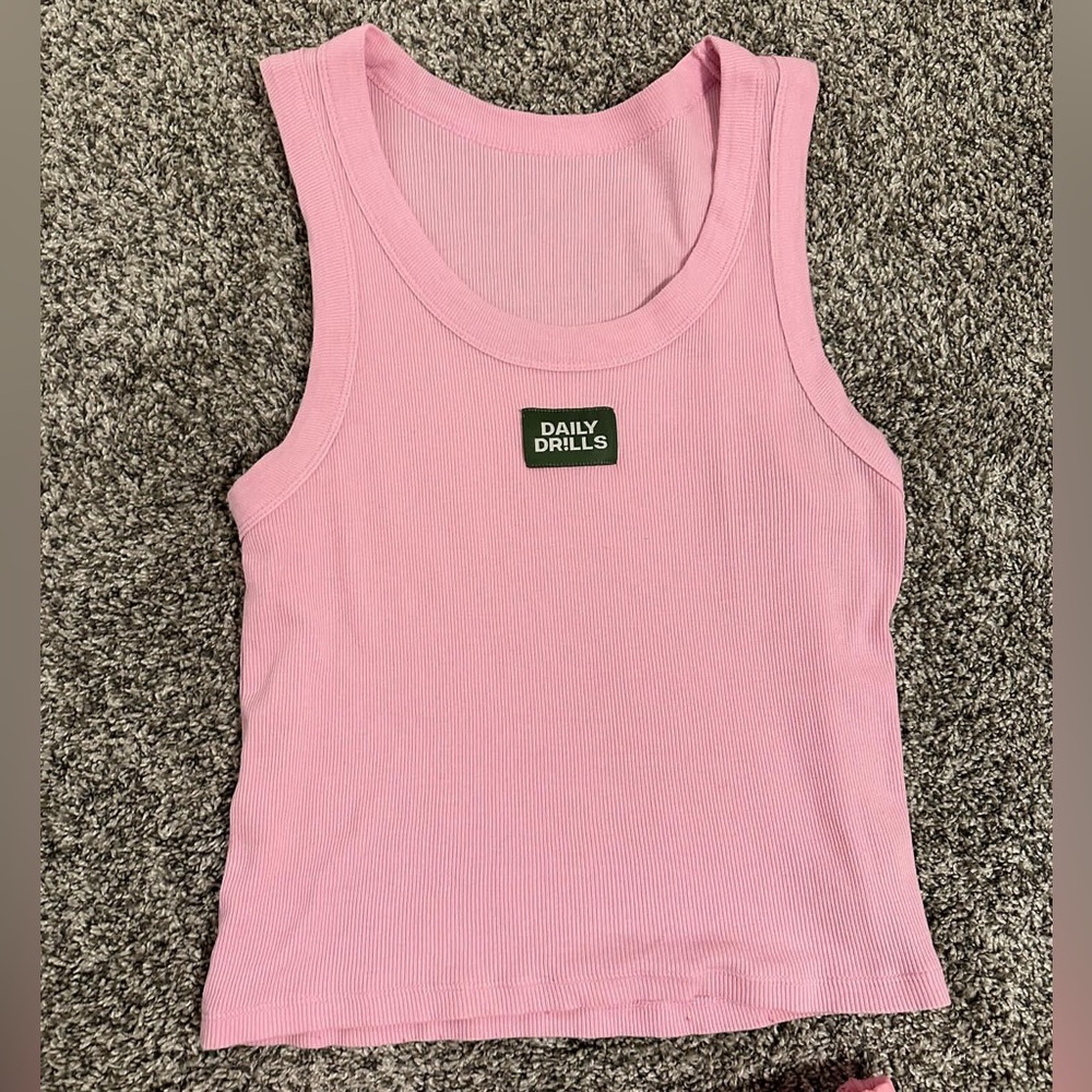 DO NOT BUY - SOLD ON CROSS POST — Daily Drills ribbed logo tank in pink